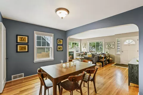 Dining - 944 E 41st Ave, Spokane, WA 99203 photo 1 of 2