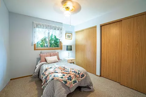 Bedroom - 12001 E 25th Ave, Spokane, WA 99206 photo 4 of 5