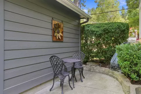 Exterior - 1727 E 16th Ave Apt 1727 E 16th #1727 ½ E 16TH, Spokane, WA 99203 photo 13 of 14