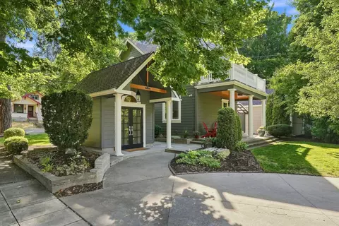 Exterior - 1727 E 16th Ave Apt 1727 E 16th #1727 ½ E 16TH, Spokane, WA 99203 photo 9 of 14