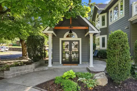 Exterior - 1727 E 16th Ave Apt 1727 E 16th #1727 ½ E 16TH, Spokane, WA 99203 photo 8 of 14