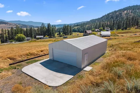 842 Dd Valley Westside Rd, Colville, WA 99114