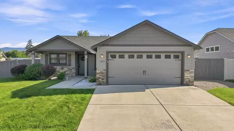 19028 E Mountain View Ave, Spokane Valley, WA 99027