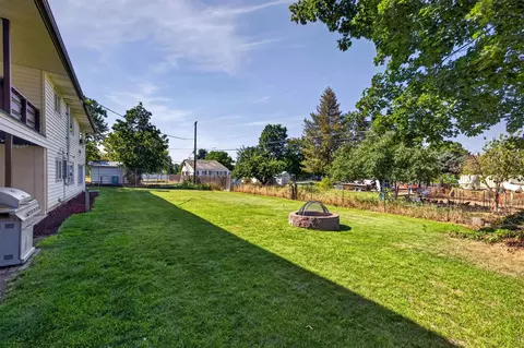 Exterior - 11515 E 10th Ave, Spokane Valley, WA 99206 photo 10 of 14