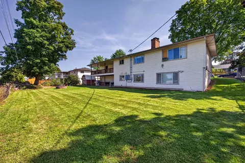 Exterior - 11515 E 10th Ave, Spokane Valley, WA 99206 photo 12 of 14