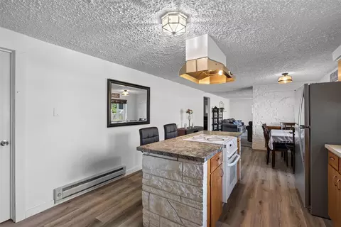 Kitchen - 11515 E 10th Ave, Spokane Valley, WA 99206 photo 5 of 6