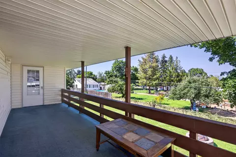 Exterior - 11515 E 10th Ave, Spokane Valley, WA 99206 photo 6 of 14