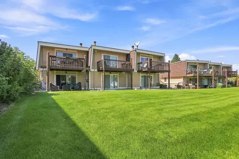 301 S Liberty Lake Rd Apt 3 Rd, Liberty Lake, WA 99019