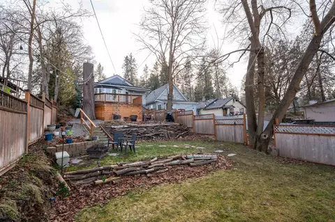 Exterior - 807 E 11th Ave, Spokane, WA 99202 photo 10 of 20