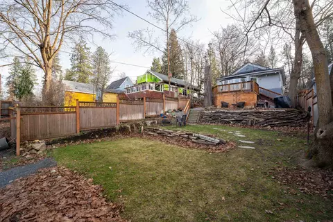 Exterior - 807 E 11th Ave, Spokane, WA 99202 photo 9 of 20