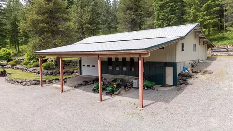 Exterior - 20611 E Wallis Rd, Mead, WA 99021 photo 11 of 19