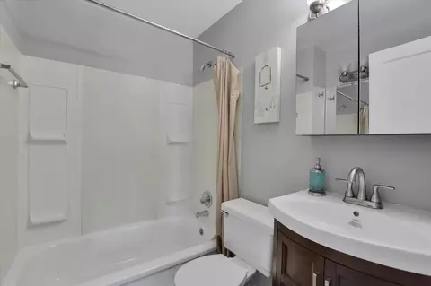 Bath - 560 E Joseph Ave, Spokane, WA 99208 photo 2 of 2