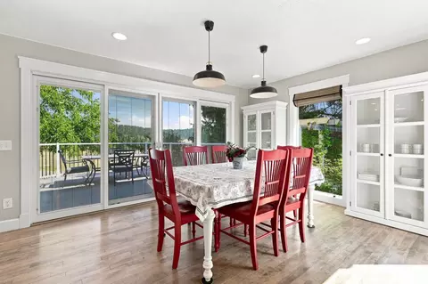Dining - 9119 E Woolard Rd, Colbert, WA 99005 photo 1 of 2