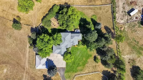 View/Area - 9119 E Woolard Rd, Colbert, WA 99005 photo 1 of 4