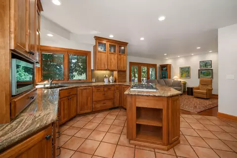 Kitchen - 1421 E 18th Ave, Spokane, WA 99203 photo 1 of 2