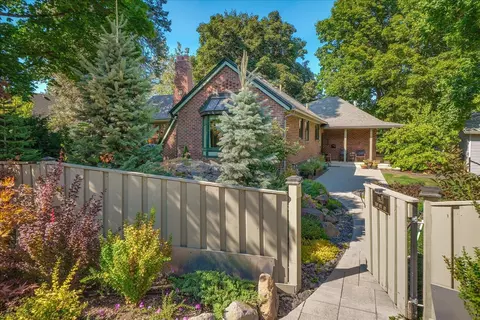 Exterior - 1421 E 18th Ave, Spokane, WA 99203 photo 7 of 13