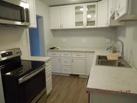 Kitchen - 1216 E 18th Ave, Spokane, WA 99208 photo 1 of 2