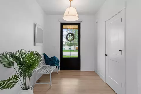 Entry Way - 8305 E Maringo Dr, Spokane, WA 99212 photo 1 of 2