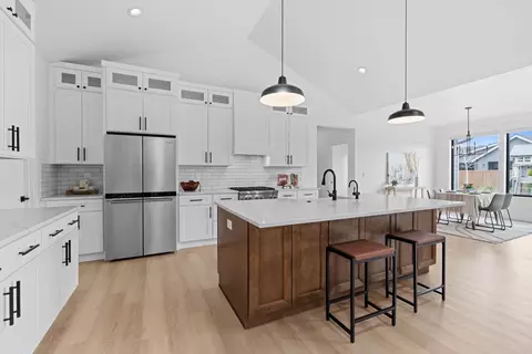 Kitchen - 8305 E Maringo Dr, Spokane, WA 99212 photo 1 of 4