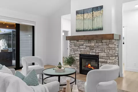 Living - 8305 E Maringo Dr, Spokane, WA 99212 photo 1 of 3