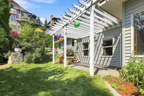 Exterior - 8103 Elde Dr, Spokane, WA 99212 photo 5 of 9