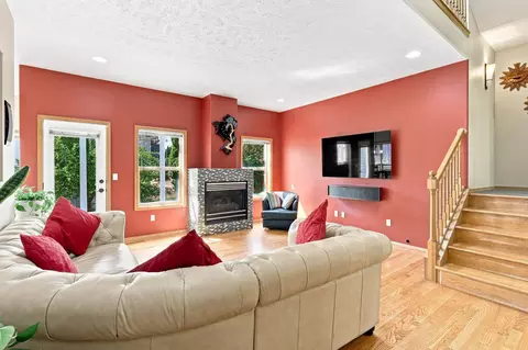 Living - 8103 Elde Dr, Spokane, WA 99212 photo 1 of 7
