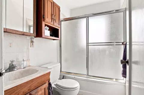 Bath - 2710 E Hoffman Ave, Spokane, WA 99207 photo 1 of 1