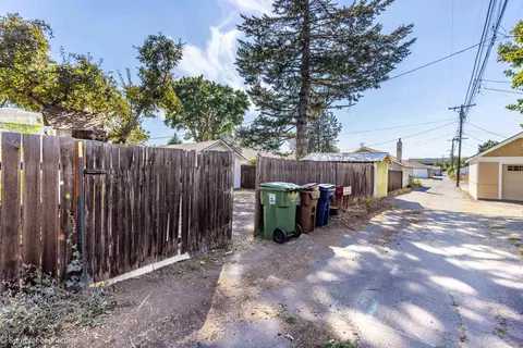 Exterior - 511 E Wabash Ave, Spokane, WA 99207 photo 10 of 10