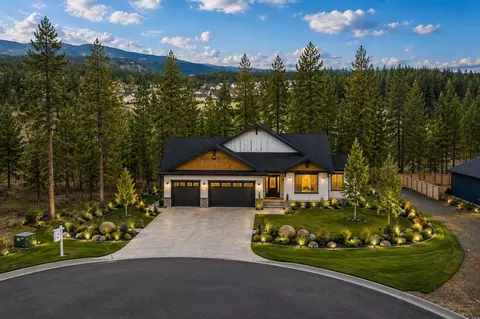 3819 W Cliffside Ln, Spokane, WA 99224