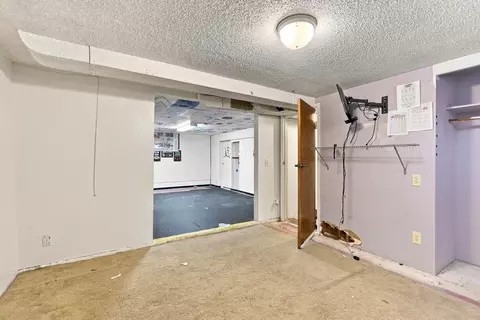 Bedroom - 3203 E 19th Ave, Spokane, WA 99223 photo 3 of 3