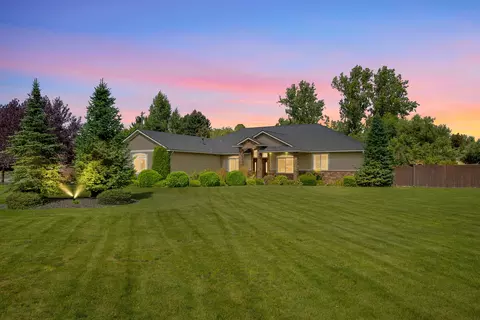 3210 N Molter Rd, Otis Orchards, WA 99027