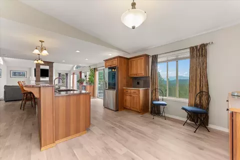 Kitchen - 23214 N Perry Rd, Colbert, WA 99005 photo 1 of 4