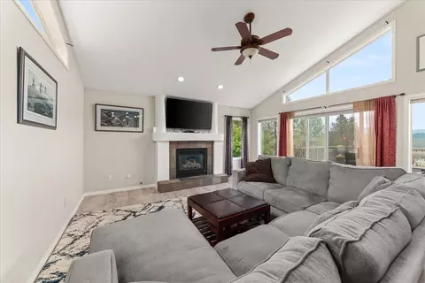 Living - 23214 N Perry Rd, Colbert, WA 99005 photo 1 of 2