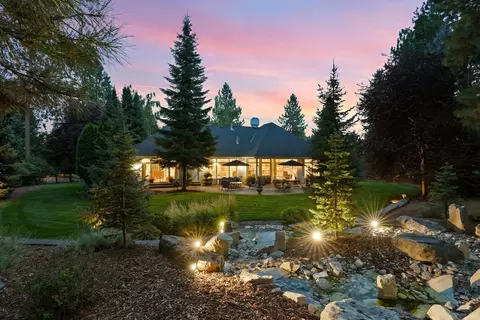 Exterior - 1505 E Legacy Ln, Spokane, WA 99208 photo 7 of 14
