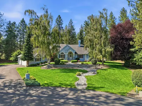 Exterior - 1505 E Legacy Ln, Spokane, WA 99208 photo 4 of 14
