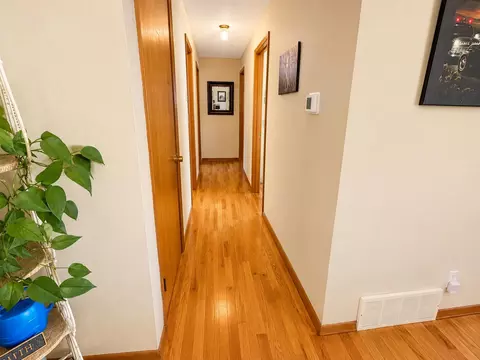 Entry Way - 2833 W Lyons Ave, Spokane, WA 99208 photo 1 of 2