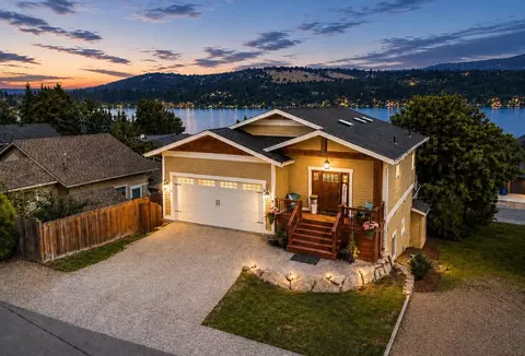 902 S Liberty Dr, Liberty Lake, WA 99019