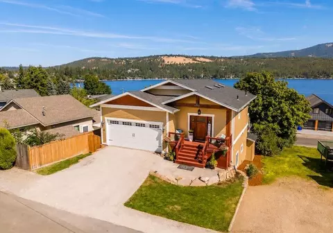 902 S Liberty Dr, Liberty Lake, WA 99019