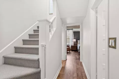 Entry Way - 312 E 27th Ave, Spokane, WA 99203 photo 4 of 6