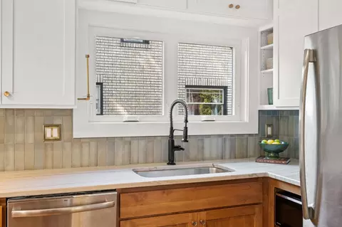 Kitchen - 312 E 27th Ave, Spokane, WA 99203 photo 4 of 4