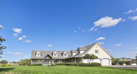 2804 W Johannsen Rd, Spokane, WA 99208