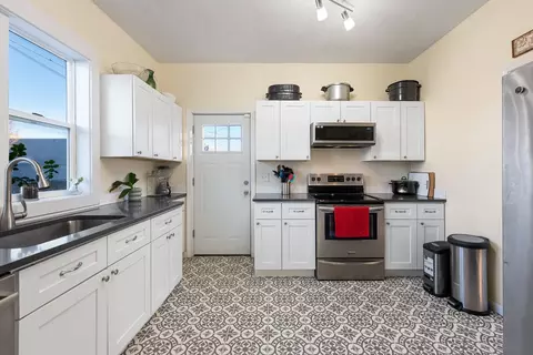 Kitchen - 2012 N Ruby St, Spokane, WA 99207 photo 2 of 4