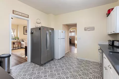 Kitchen - 2012 N Ruby St, Spokane, WA 99207 photo 4 of 4