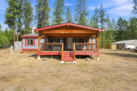 6416 Timber Dr, Nine Mile Falls, WA 99026