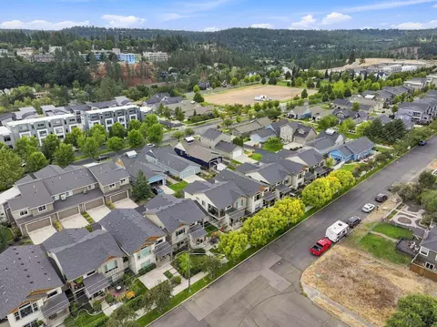 View/Area - 2007 W Bridge Ave, Spokane, WA 99201 photo 5 of 7