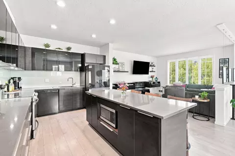 Kitchen - 2007 W Bridge Ave, Spokane, WA 99201 photo 2 of 5