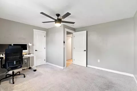 Bedroom - 416 E Blackhawk Dr, Spokane, WA 99208 photo 7 of 8