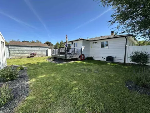 Exterior - 307 E Joseph Ave, Spokane, WA 99208 photo 5 of 9