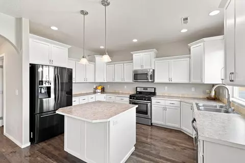 403 S King St, Airway Heights, WA 99001