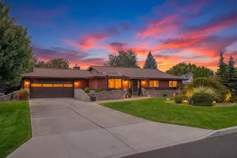 8115 N Panorama Dr, Spokane, WA 99208